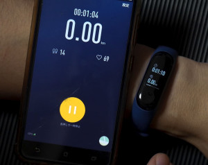 xiaomi_miband_3_0005_レイヤー 20